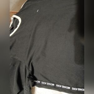 Michael Kors Black T-Shirt. Women.sz‎ L